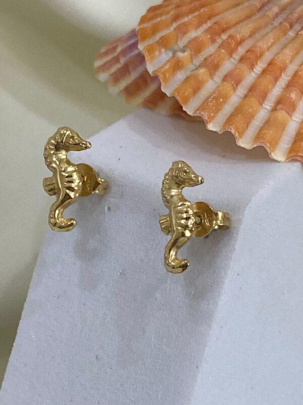 REAL GOLD STUD EARRING 18K 1.15 gms