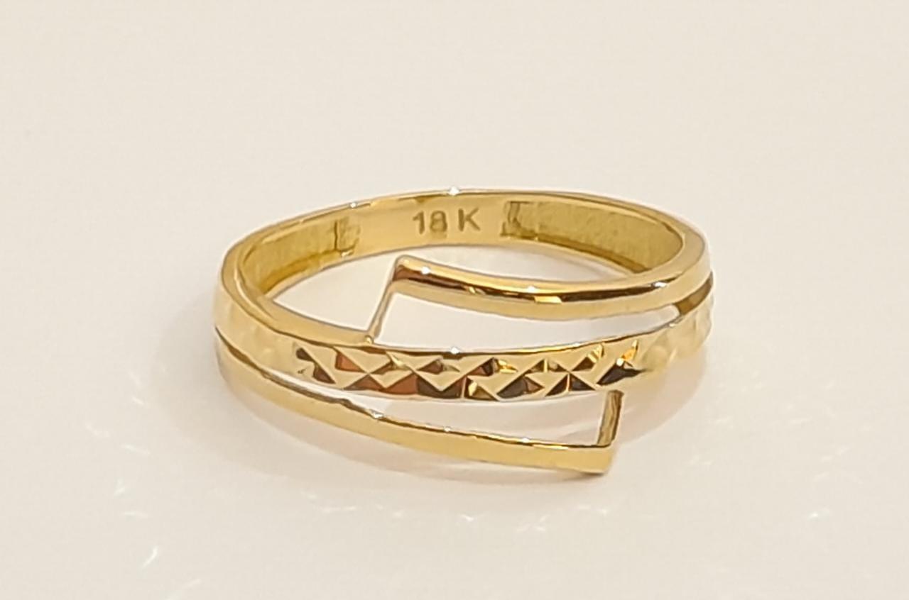 REAL GOLD RING 18K (SIZE: 6.9)1.61 gms