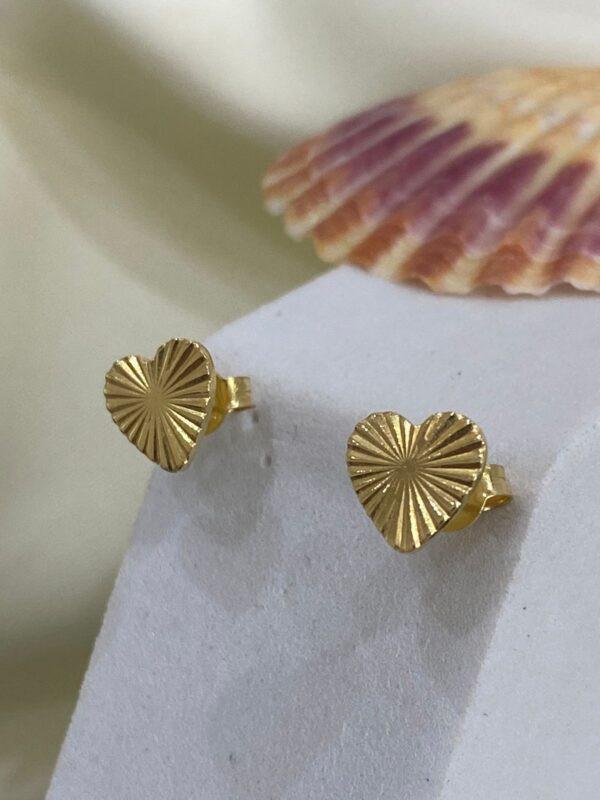 REAL GOLD STUD EARRING 18k 1.72 gms