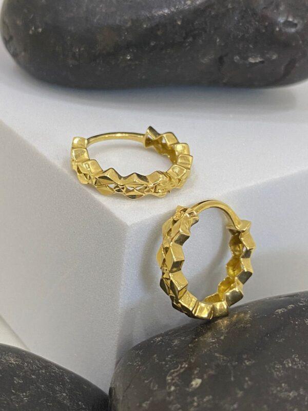 gold jewelry