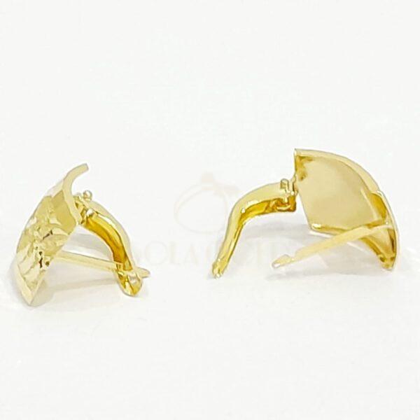 Elegant Clip Type Earring 18 Karat Gold 1.33 gms - Image 2