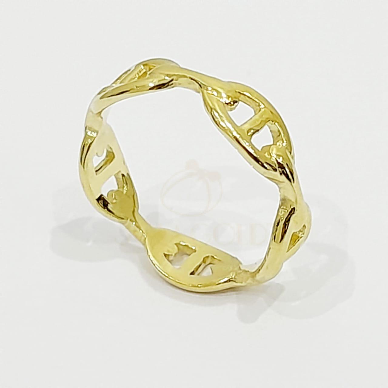 18 Karat Gold Ring "Gucci Design" (Size 6.5) 2.89 gms - Image 2