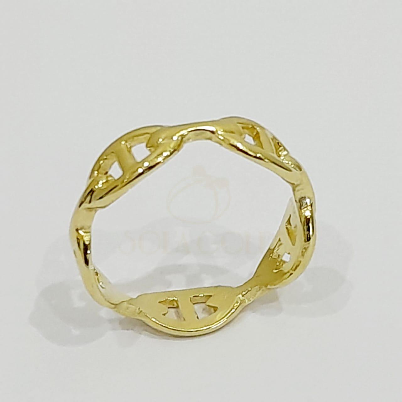 18 Karat Gold Ring "Gucci Design" (Size 6.5) 2.89 gms - Image 3