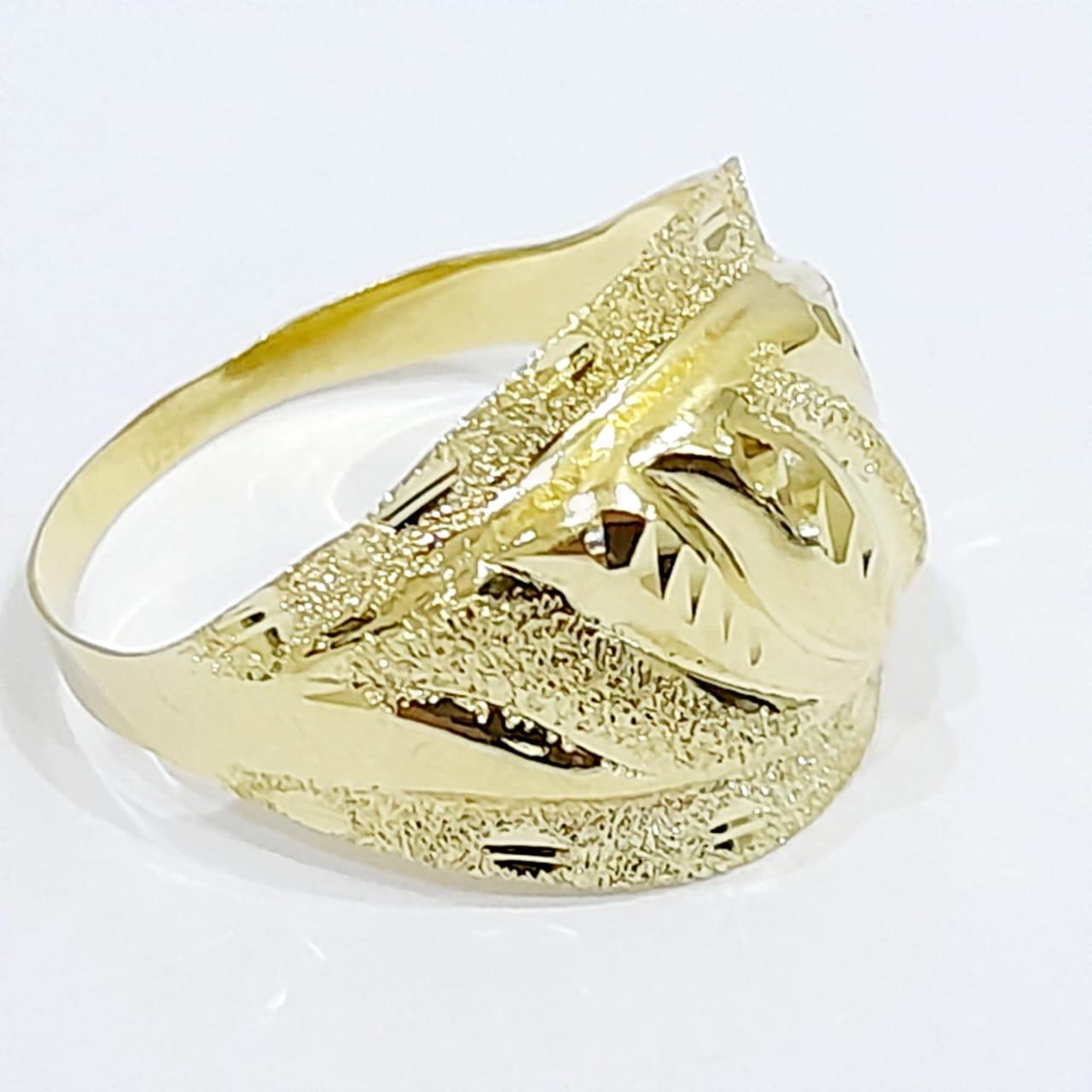 18k Gold Ring Simple Design (Size 8.1) 2.01 gms - Image 3