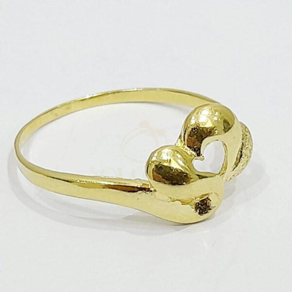 18k Gold Cute Heart Ring ( Size 8.5 ) 1.60 gms - Image 2