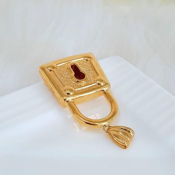 Real Gold Lock Pendant 18K( 3.82 gms) - Image 2