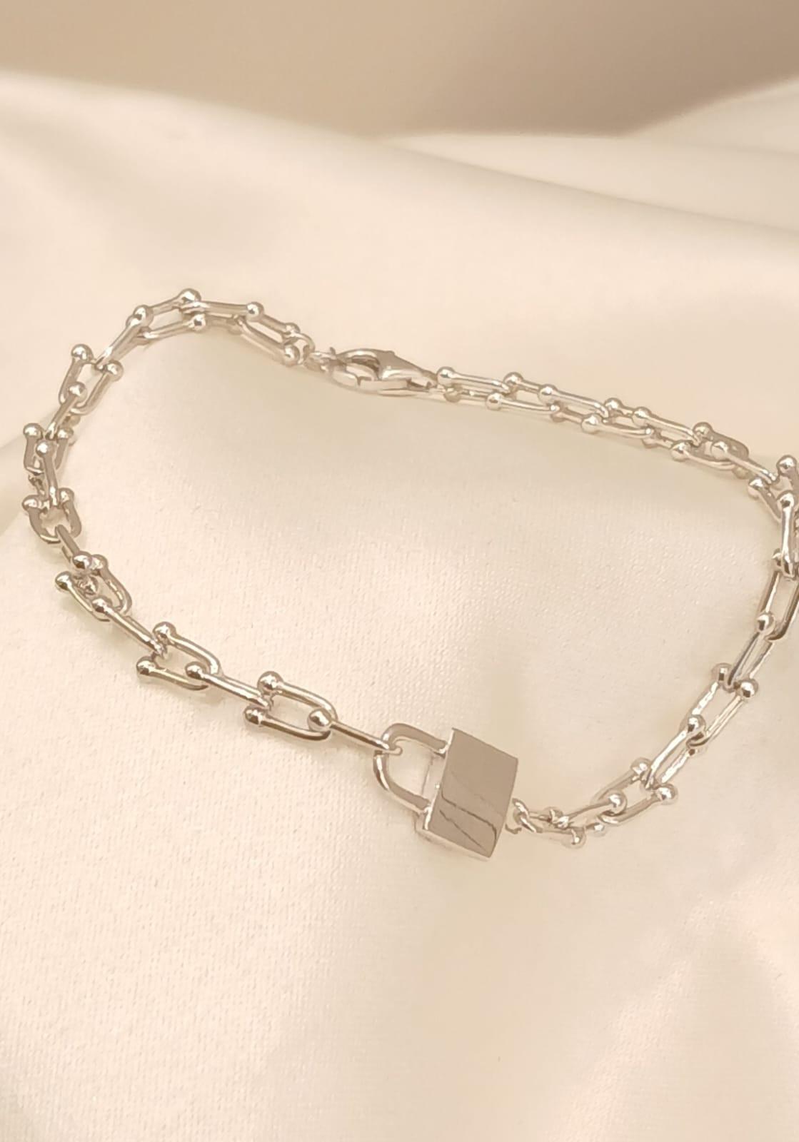 925 Sterling Silver Bracelet (5.24gms)