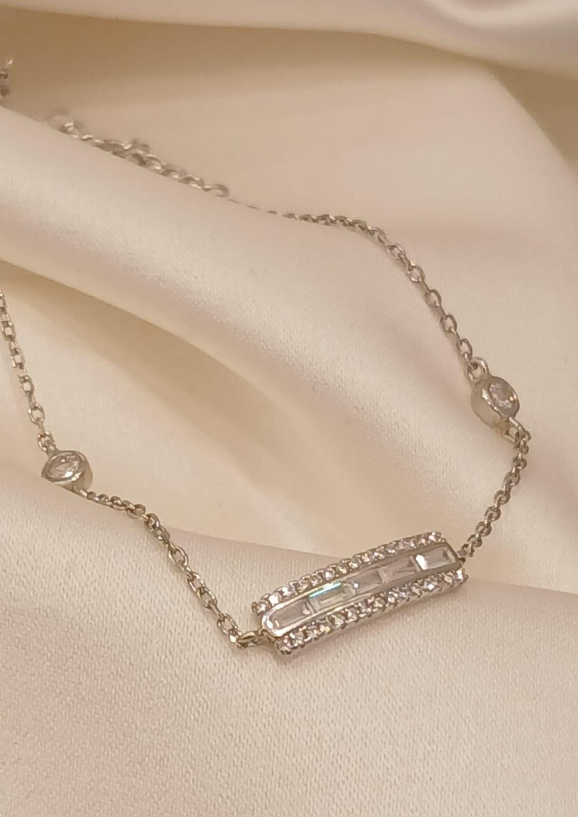 925 Sterling Silver Bracelet (2.55 gms)