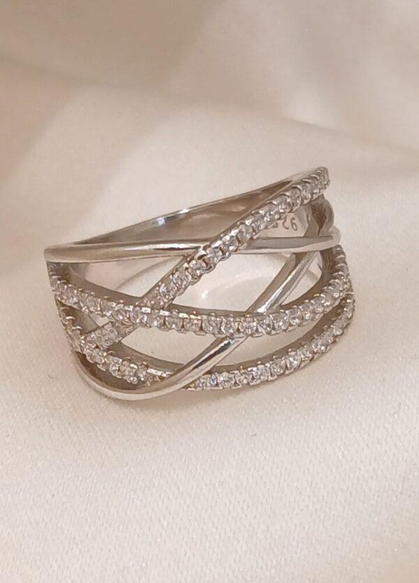 Real Silver Ring 925 (size: 6.8 ) 4.93 gms