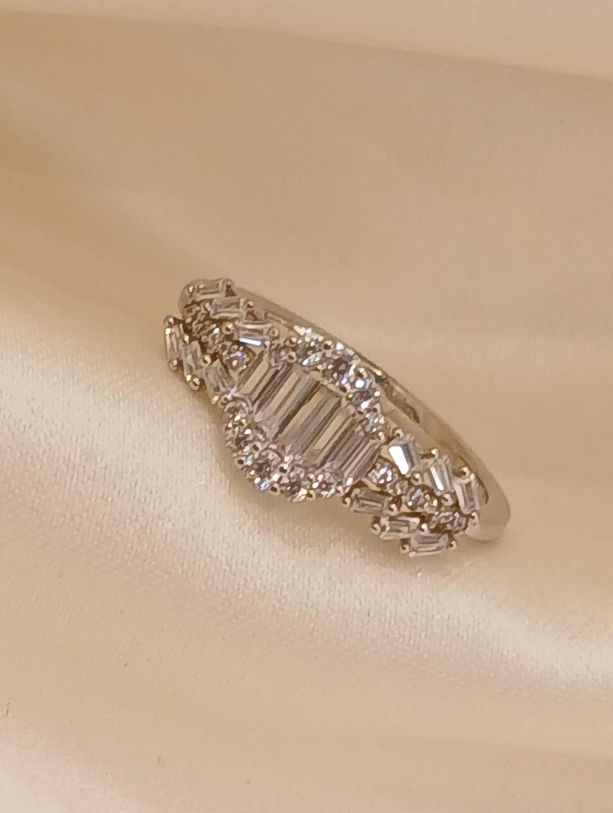 Real Silver Ring 925 (size: 7 ) 2.44 gms