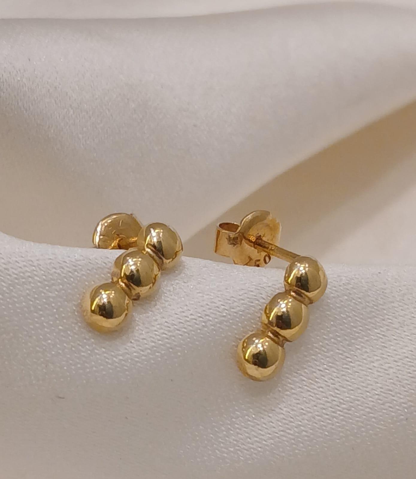 Real Gold Flower Earring 18k 1.27 gms