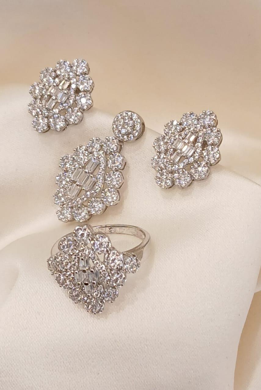 925 Real Silver Half Set (Pendant/Earring/Ring)11.06 gms